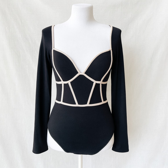 Le Lis S Black Long Sleeve Bodysuit Contrast Trim Y2K Chic  Minimalist Croquette - Picture 1 of 7